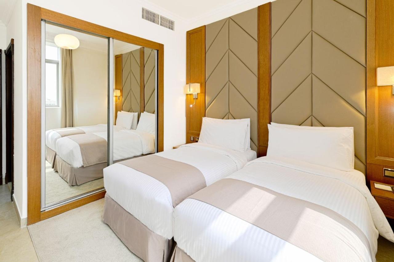 Time Moonstone Hotel Apartments Эль-Фуджайра Экстерьер фото